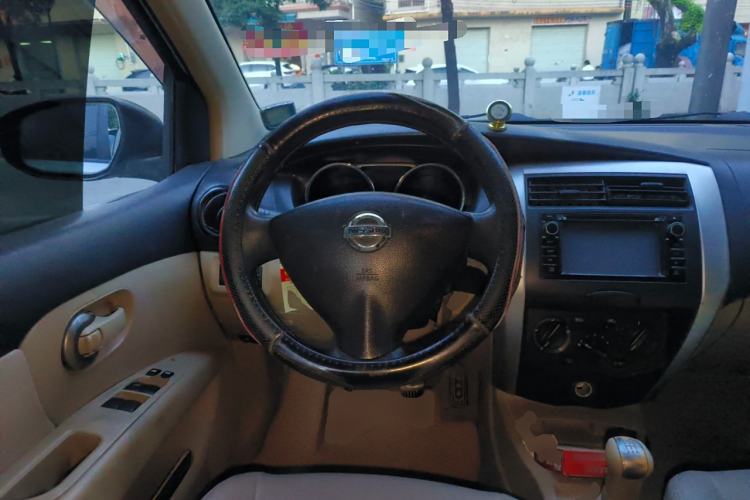 Used Nissan Livina 2013 Jingrui 1.6XL Manual Comfort Edition
