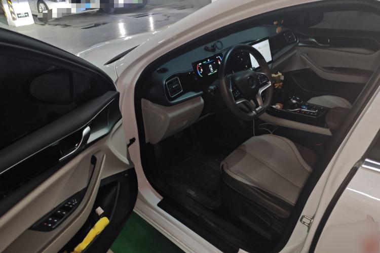 Used BYD Qin PLUS 2024 Honor Edition EV 420KM Leading Model