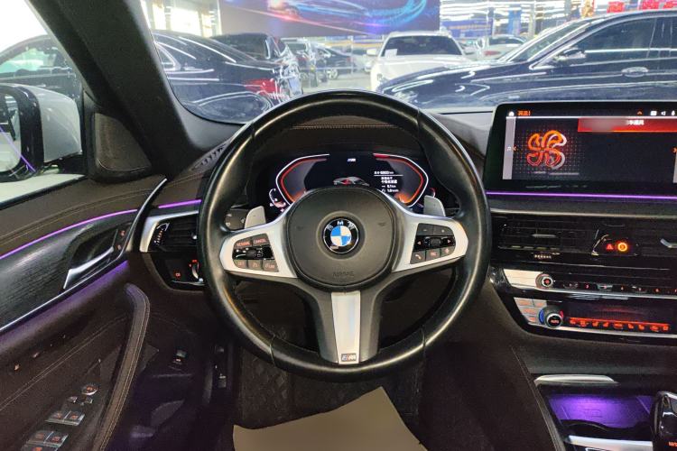 Used BMW 5 Series 2022 Restyled 530Li Luxury Edition M Sport Package
