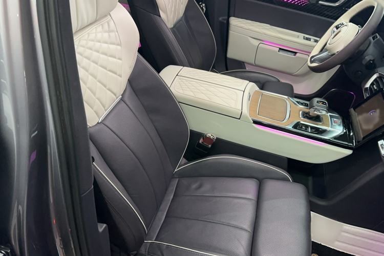 Used Hongqi E-HS9 2021 510 km Range Flagway Edition Six Seats