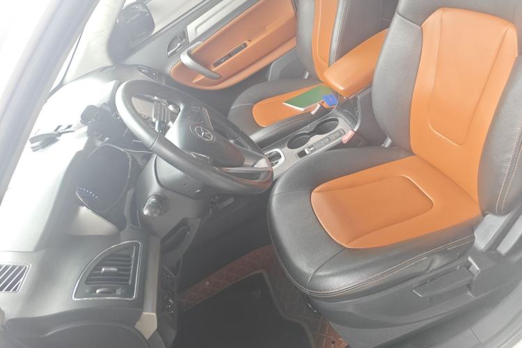 Used JAC Group Refine S5 2014 2.0T Automatic Luxury Edition
