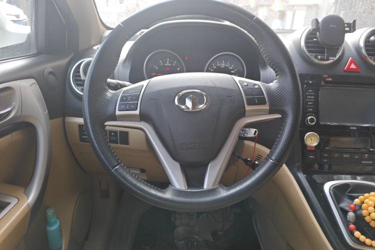 Used Haval H6 2011 2.0L Manual Two-Wheel Drive Urban Version
