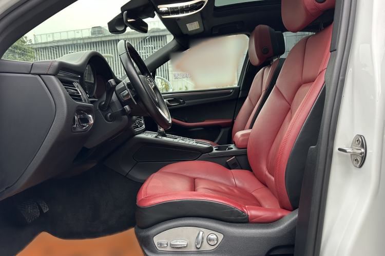 Used Porsche Macan 2021 Macan 2.0T