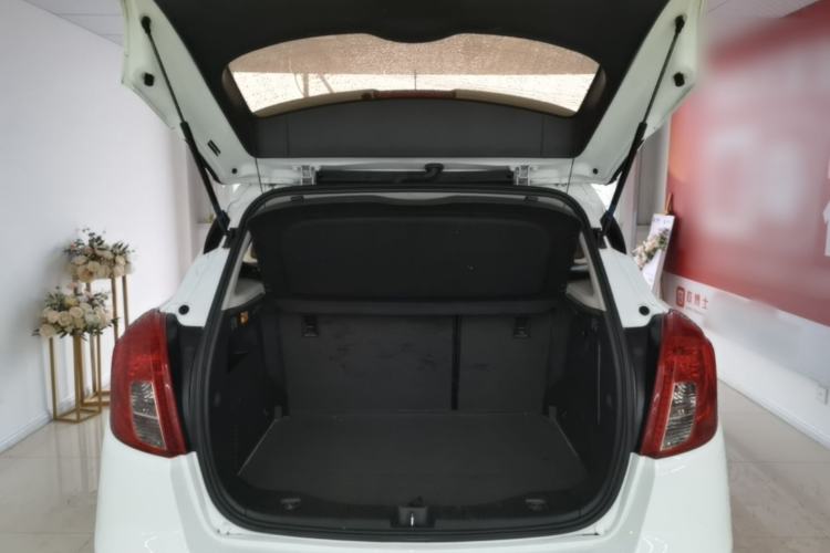 Used Buick Encore 2016 18T Automatic Two-Wheel Drive Urban Fashion Model

