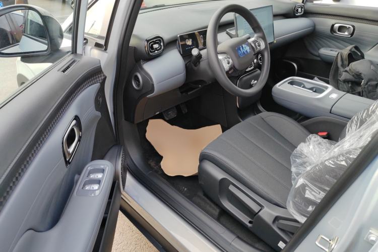 Used AION UT 2025 330 Starlight Edition
