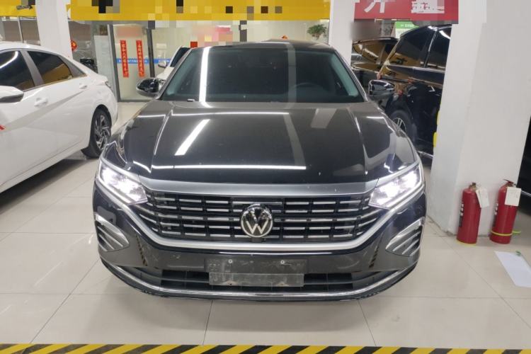 Used Volkswagen Passat 2025 Premium Version 380TSI Dragon Edition