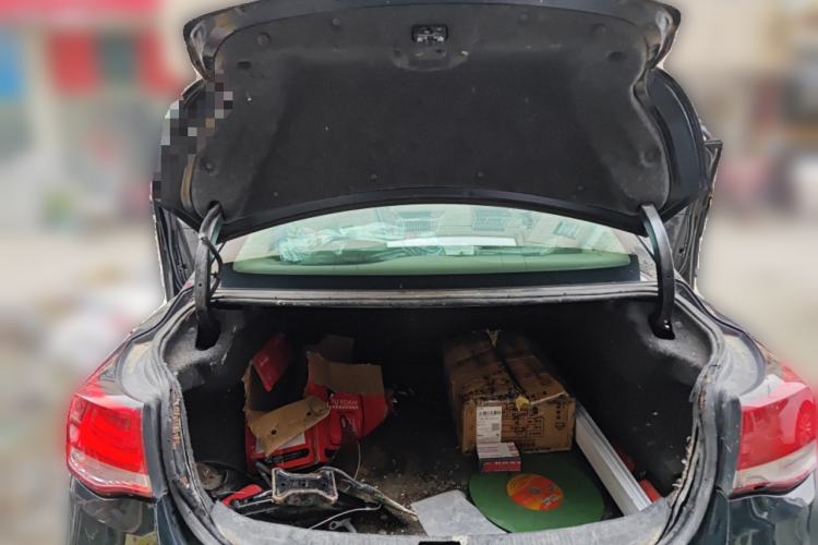 Used Chevrolet Malibu 2017 1.5T Automatic Luxury Edition Trunk