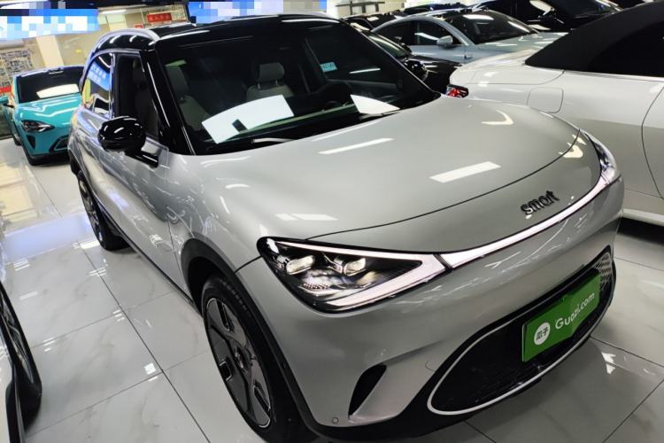 Подержанный smart #1 2022 0.0L Silver 3800km AT 5 Seats на продажу ...