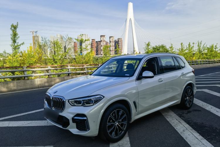 Used BMW X5 2022 Restyled xDrive 30Li Luxury Version M Sport Package