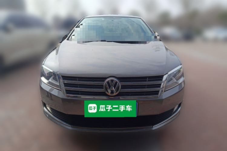 Used Volkswagen Lavida 2013 Classic 1.6L Manual Fashion Edition
