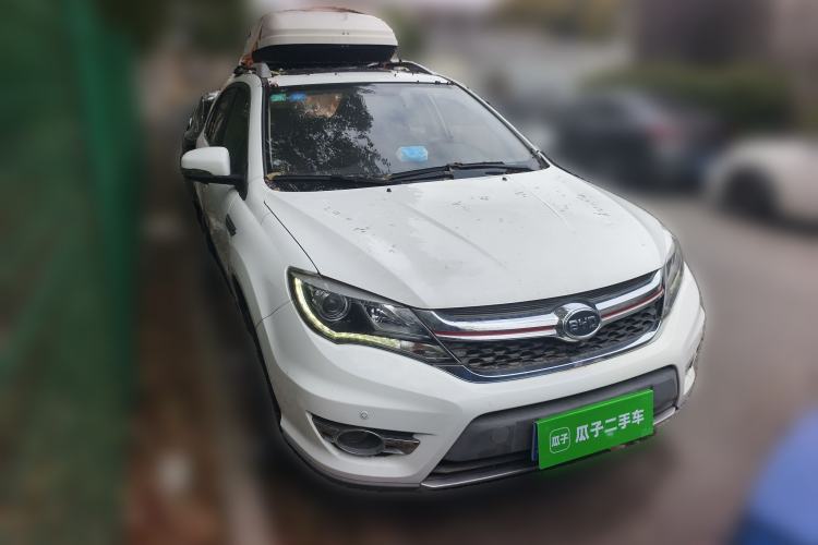 Used BYD S7 2017 2.0T Automatic Prestige Edition
