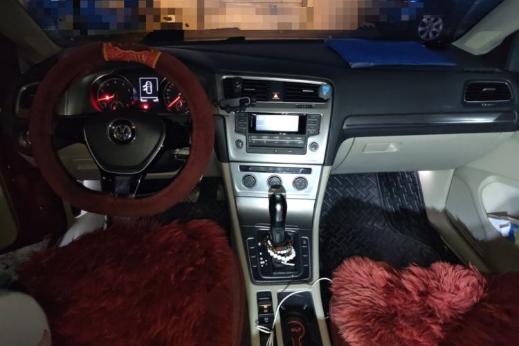 Used Volkswagen Golf 2015 1.4TSI Automatic Comfort Model
