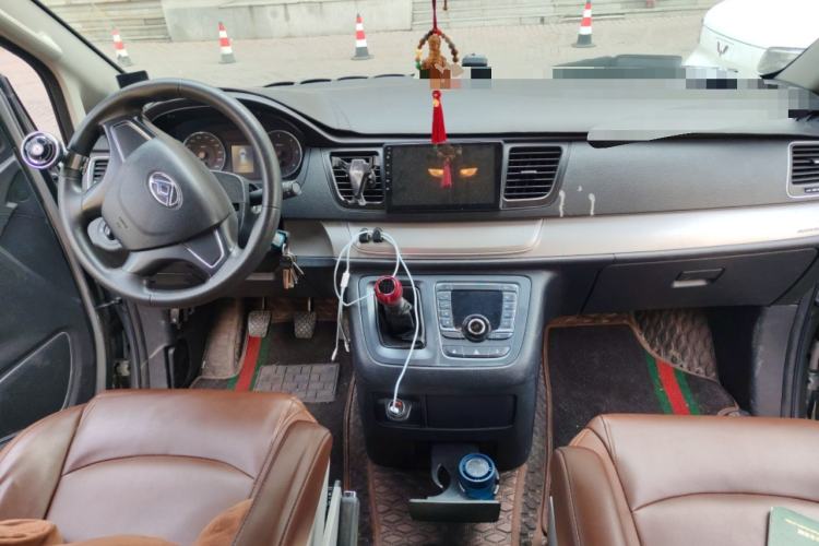 Used SAIC MAXUS G10 2019 Facelift PLUS 1.9T Manual Smart Edition Diesel Emission Standard China V Center Console