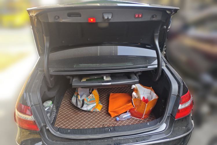 Used Mercedes-Benz E-Class 2009 E 300 Fashion Model
