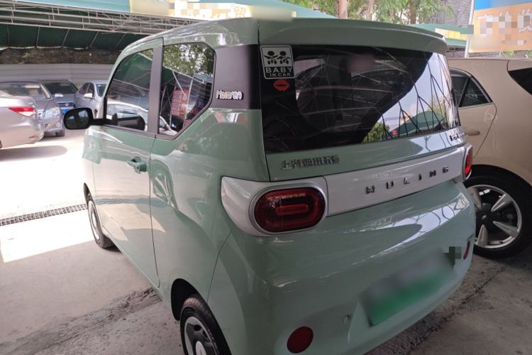 Used Wuling Hongguang MINIEV 2024 3rd Generation 215km Youth Edition
