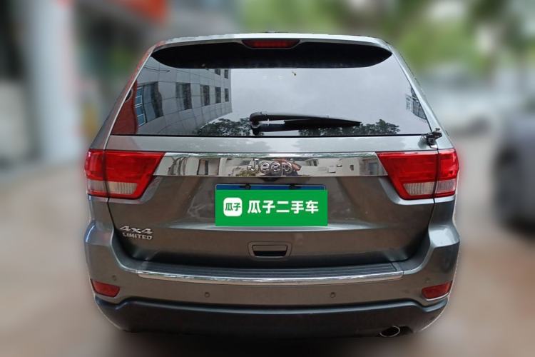 Used Jeep Grand Cherokee 2012 3.6L Luxury Navigation Edition
