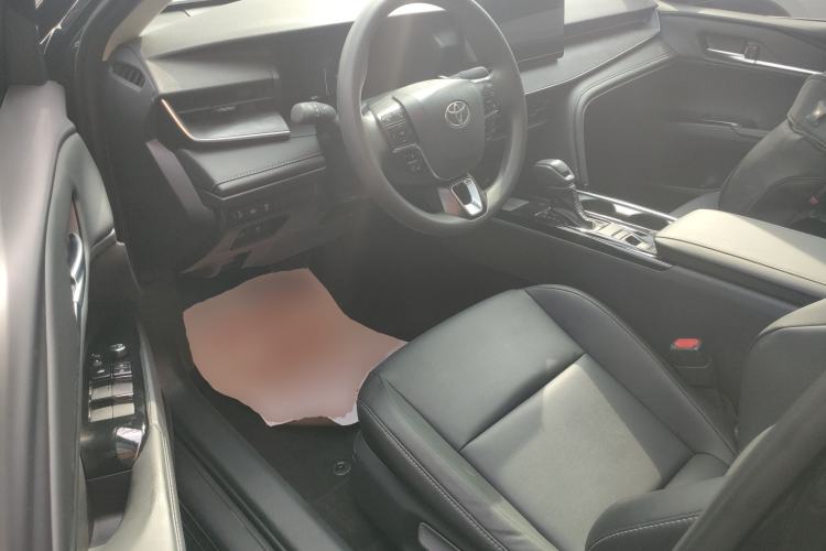 Used Toyota Camry 2024 Dual-Motor 2.0 HE Elite Edition
