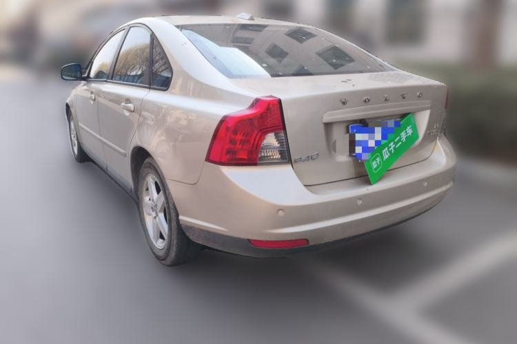 Used Volvo S40 2011 2.0L Automatic ZhiShang Edition
