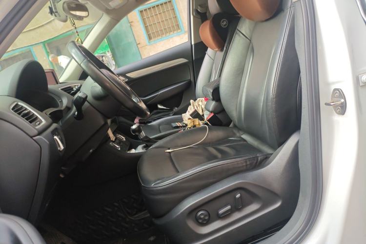 Used Audi Q3 2015 30 TFSI Comfort Model Left Front Seat