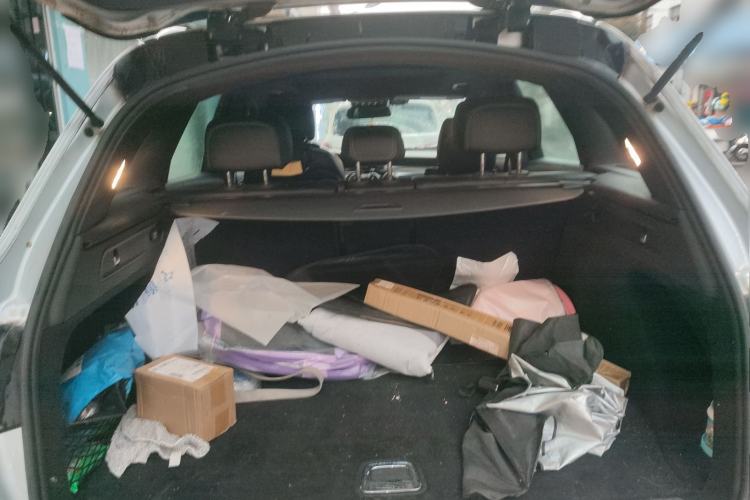 Used Mercedes-Benz GLC 2016 GLC 260 4MATIC Luxury Model
