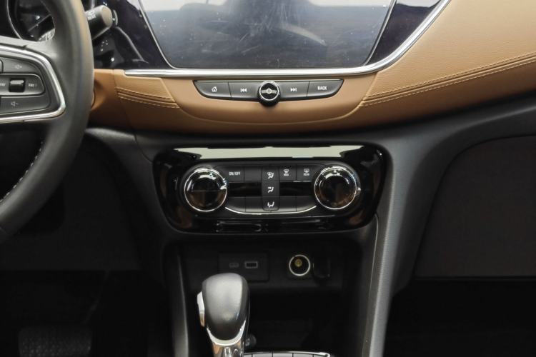 Used Buick Encore GX 2022 332T CVT Two-Wheel Drive Luxury Version
