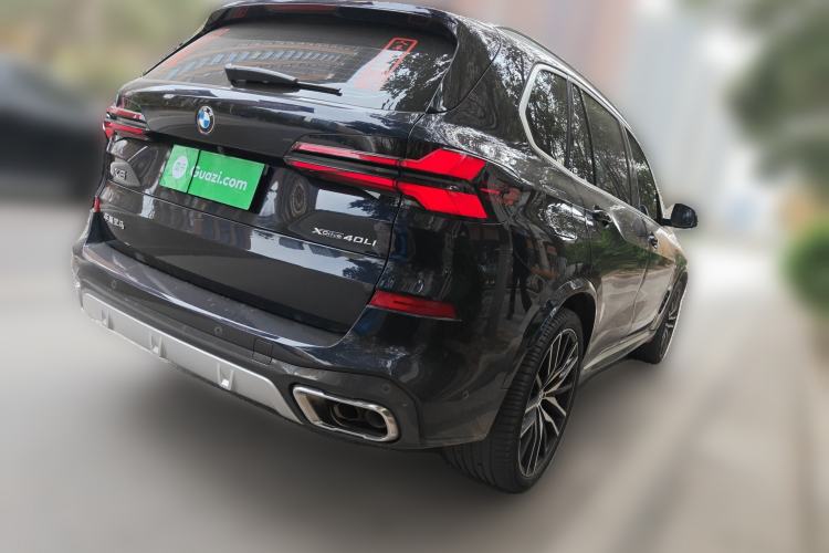 Used BMW X5 2023 xDrive 40Li M Sport Package