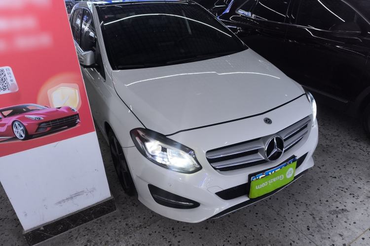 Used Mercedes-Benz B-Class 2017 B 200 Fashion Model
