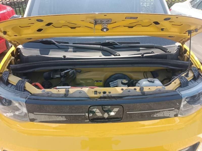 Used Wuling Hongguang MINIEV 2022 Macaron Premium Model – Lithium Ternary Battery — 19