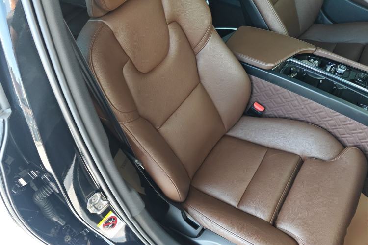 Used Volvo S90 2021 B5 Zhiyuan Luxury Edition
