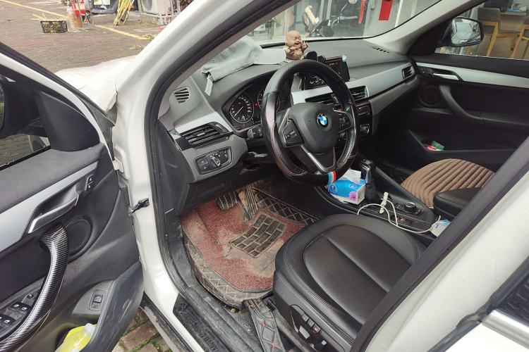 Used BMW X1 2018 sDrive20Li Leading Model