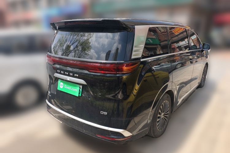 Used Denza D9 2022 DM-i 970 Four-Wheel Drive Flagship Model Rear Right 45 Deg