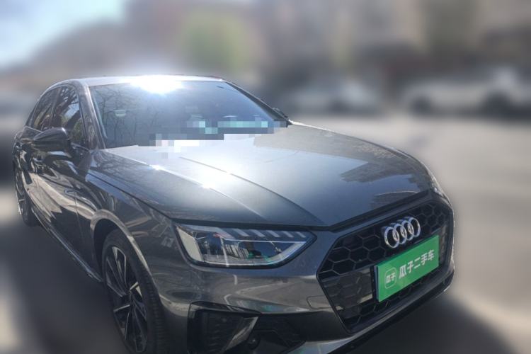 Used Audi A4L 2022 40 TFSI Luxury Dynamic Model Front Right 45 Deg