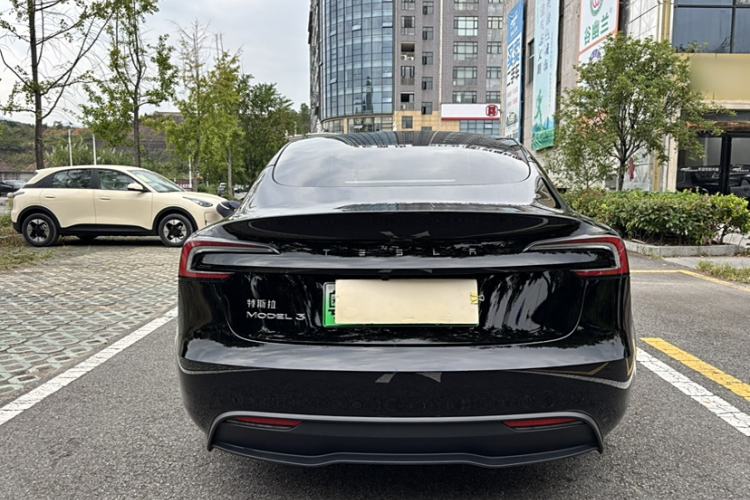 Used Tesla Model 3 2025 Rear-Wheel-Drive Version