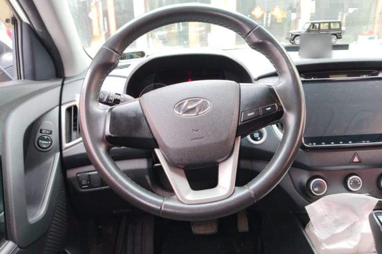 Used Hyundai ix25 2015 1.6L Automatic Two-Wheel Drive Smart GLS Trim