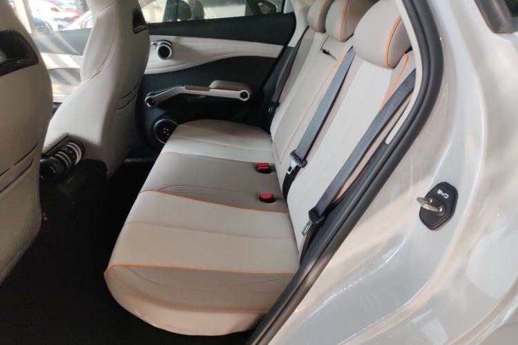 Used BYD Yuan PLUS 2024 Honor Edition 430KM Beyond Model
