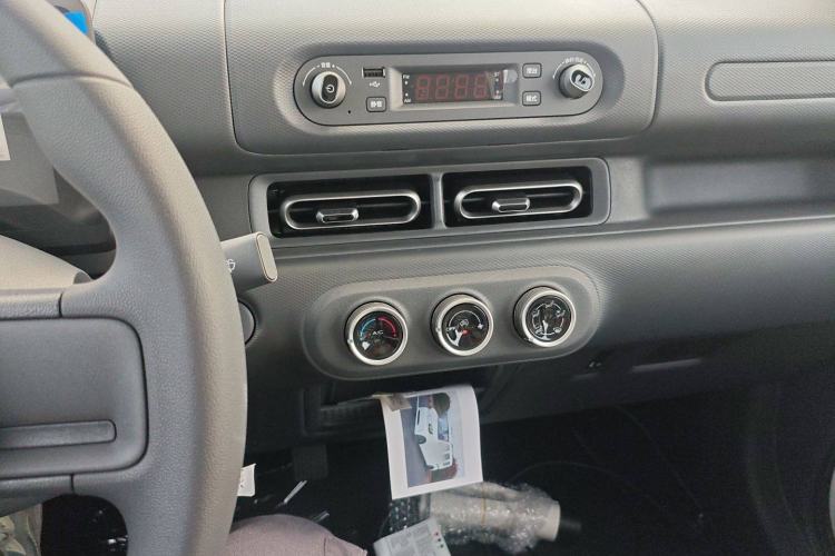 Used Wuling Zhiguang New Energy 2025 Comfort Model