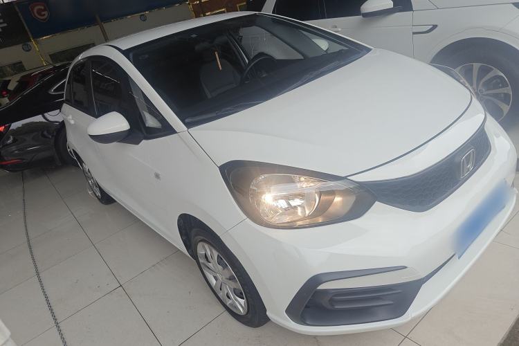 Used Honda Fit 2021 1.5L CVT Trend Edition Front Right 45 Deg