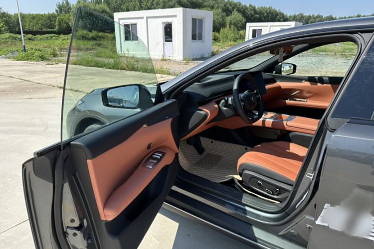 Used Deepal L07 2024 230Max Qiankun Intelligent Driving ADS SE Range-Extended Version