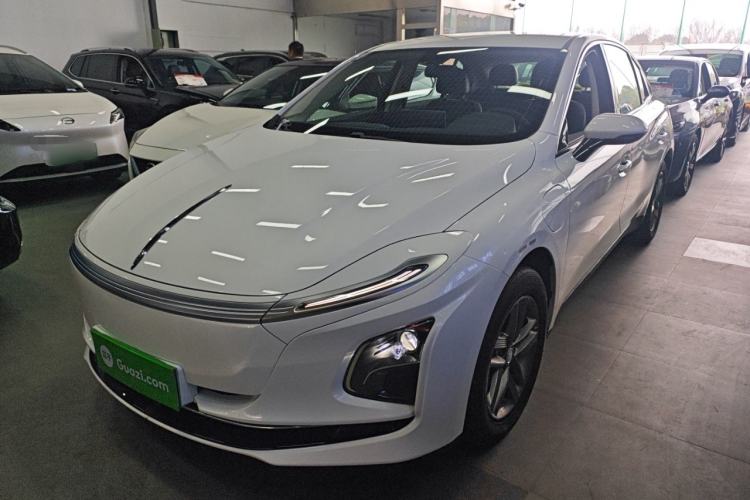 Used Hongqi E-QM5 2025 500km Range Commuter Version