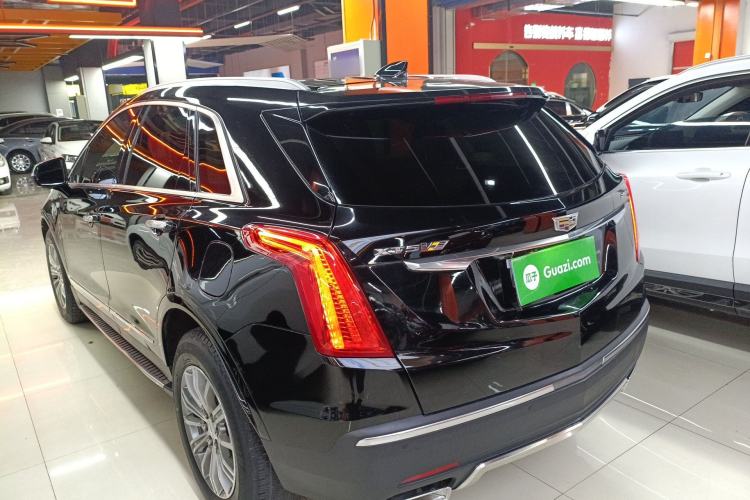 Used Cadillac XT5 2018 25T Luxury Model
