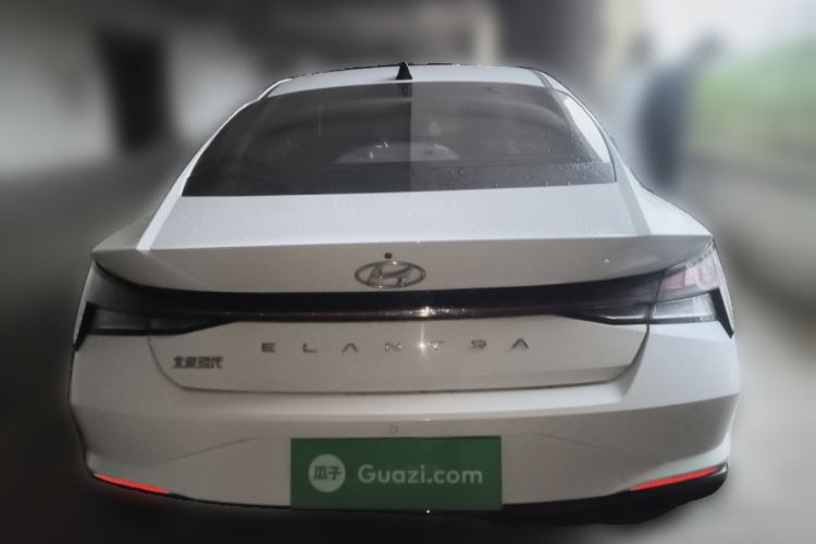 Used Hyundai Elantra 2021 1.5L CVT LUX Prestige Edition
