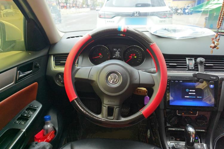 Used Volkswagen Bora 2013 1.6L Automatic Fashion Model
