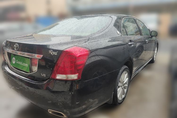 Used Toyota Crown 2010 2.5L Royal Rear Right 45 Deg