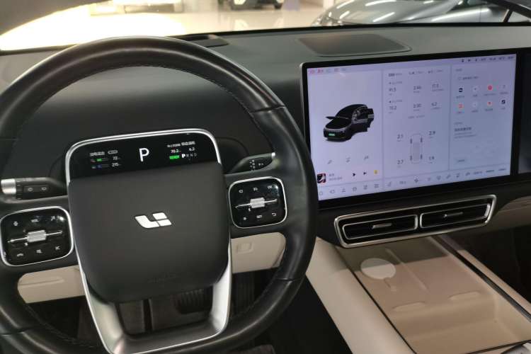 Used Li Auto L7 2023 Pro Model
