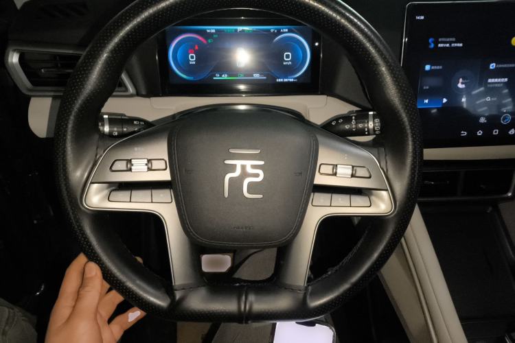 Used BYD Yuan UP 2024 401KM Leading Edition