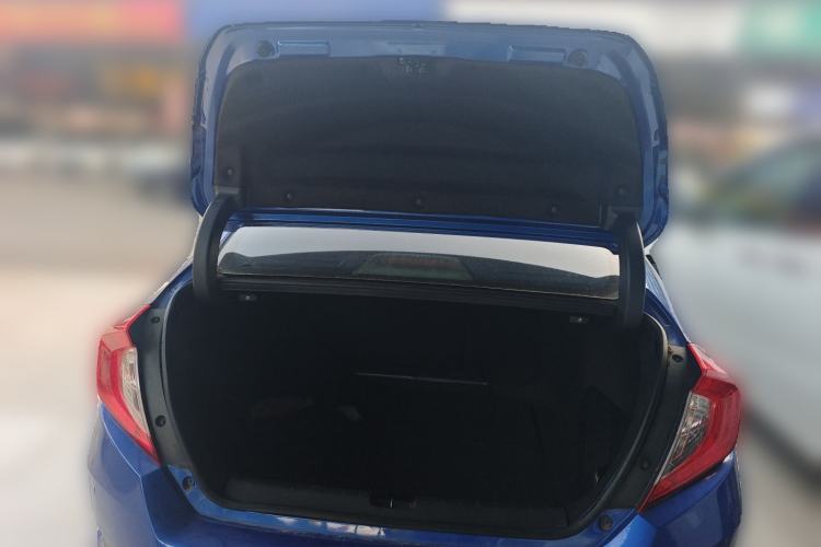Used Honda Civic 2016 220TURBO CVT Prestige Edition Trunk