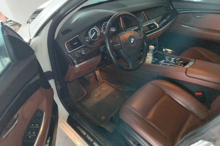 Used BMW 5 Series GT 2015 528i Leading Model Driver Seat