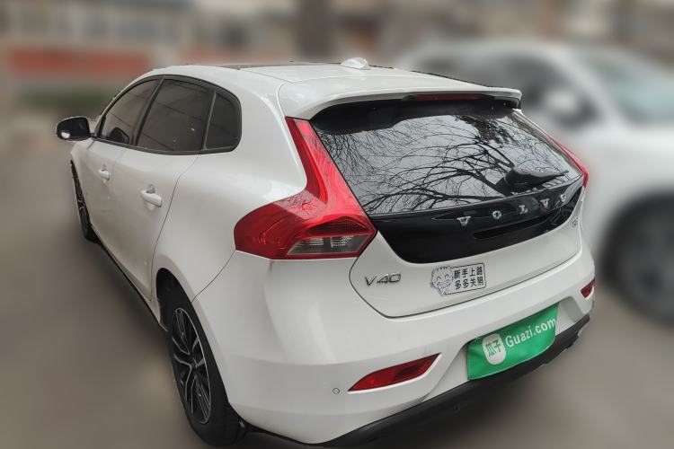 Used Volvo V40 2017 T3 Zhiyi Edition