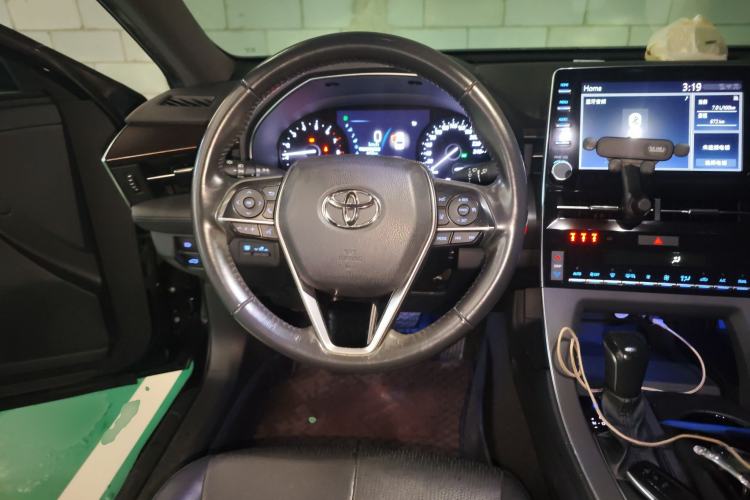 Used Toyota Avalon 2019 2.0L Luxury Edition China VI Standard Steering Wheel