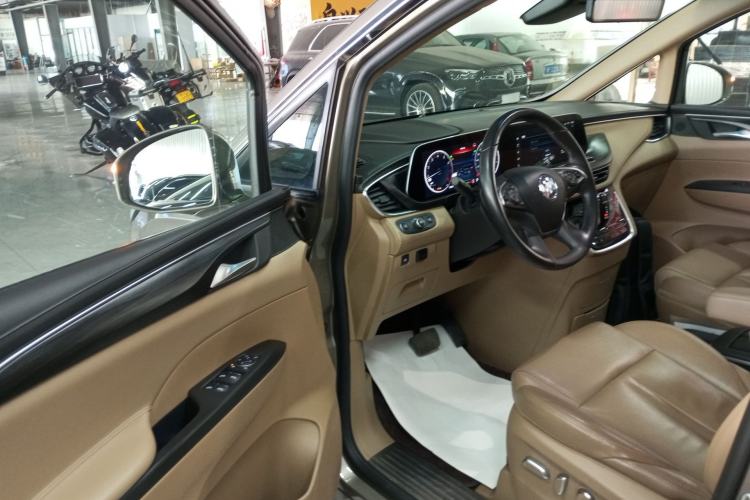 Used Buick GL8 2020 ES Land Cruiser 653T Luxury Edition
